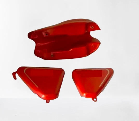 APTO PARA Norton Commando Roadster Rojo Tanque de Gasolina 850 Panel Lateral CON TAPA Foto 4 de 4