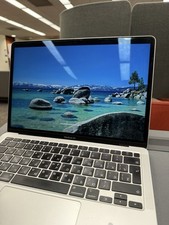 Apple MacBook Air 13 in 2020 Silver/Apple M1 3.2 GHz, 256 GB 8 GB 7-Core