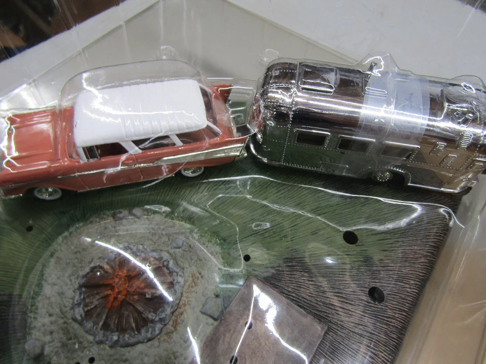 New Lionel 6-24164 Summer Vacation Animated Camping Scene "o" - Image 2 of 4