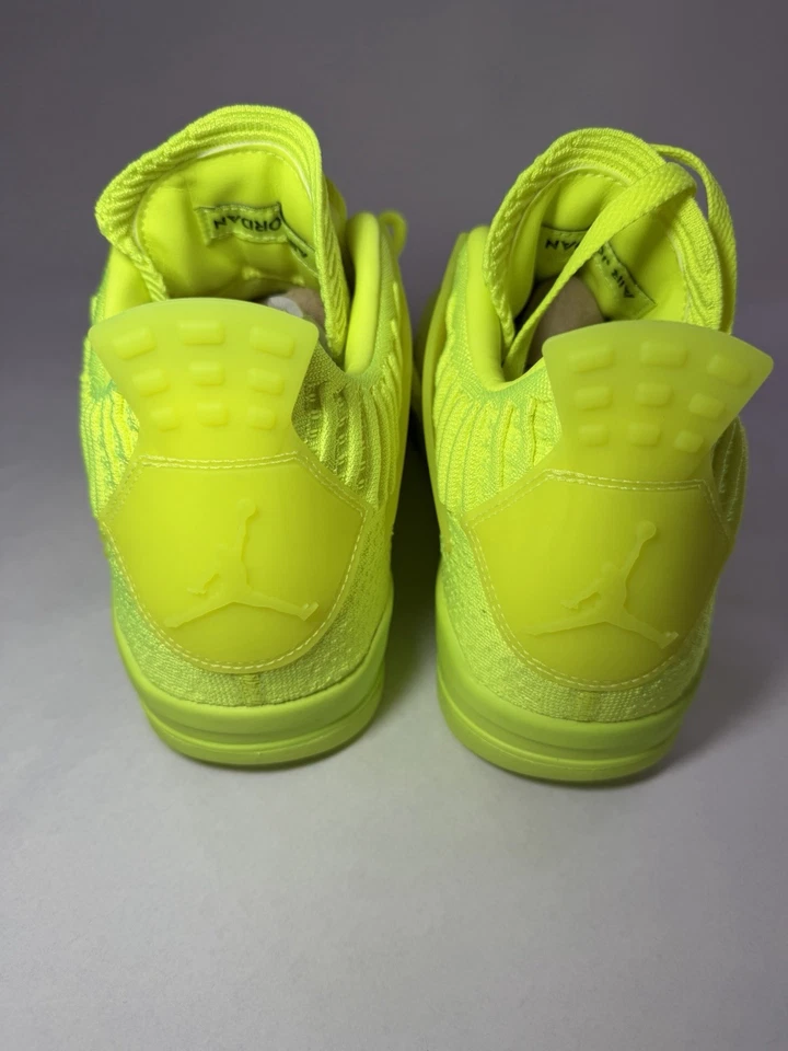 Air Jordan 4 Retro Flyknit ‘Volt’ (US 10) (Never Worn + Box) — 第 4/4 张图片