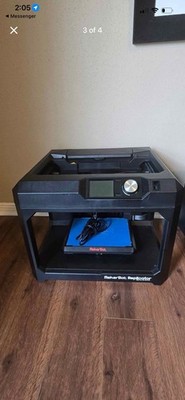 MakerBot MP05825 5th Gen Desktop 3D Printer Replicator