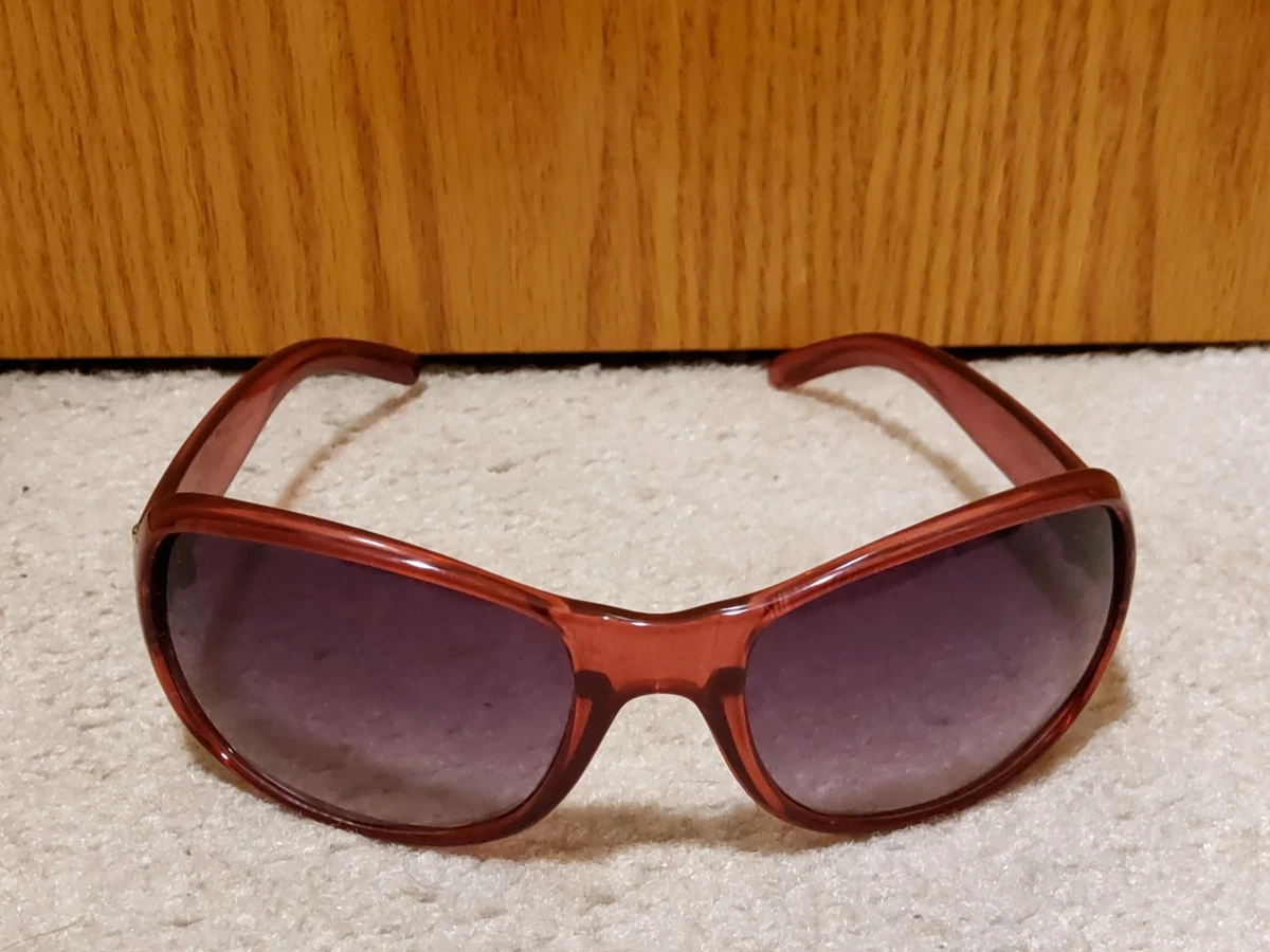 Juicy Couture Sunglasses & Sunglasses Accessories for Women  display picture 1
