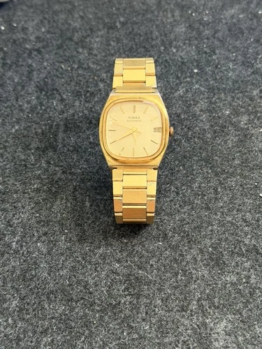 Vintage Timex Automatic Self Wind Retro Cushion Case 35mm Gold Tone. *READ*