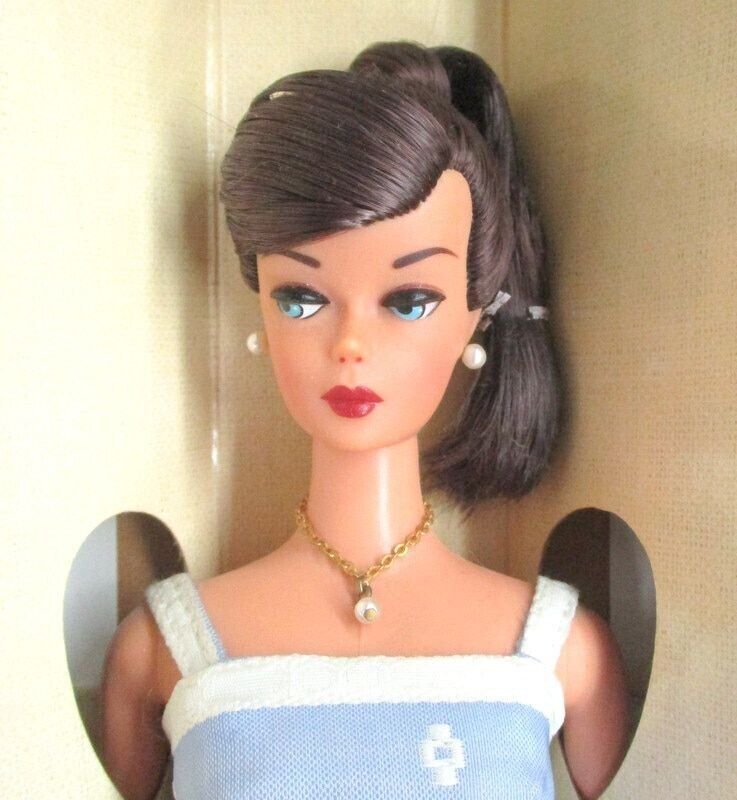 Barbie Collectors Limited Suburban Shopper 1959 Fashion Doll Barbie Collectors Limited Suburban Shopper 1959 Fashion Doll