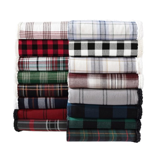 Throw Blanket, Reversible Sherpa Fleece Bedding, Buffalo Plaid Home Decor for - Picture 10 of 11