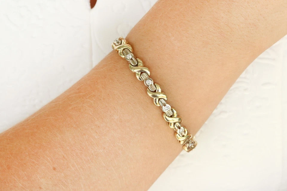 Brazalete tenis diamantes XOXO de 1,30 quilates oro de dos tonos 14K Foto 2 de 4