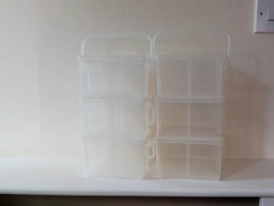 Plastic Storage Box with Lid Handle Jewellery Screw Fixings Tidy 600 no job lot - Image 2 of 4