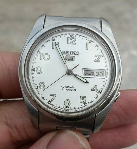 SEIKO 5 AUTOMATIC 17 JEWELS giorni Arabo 7009-821J in buone condizioni |  eBay