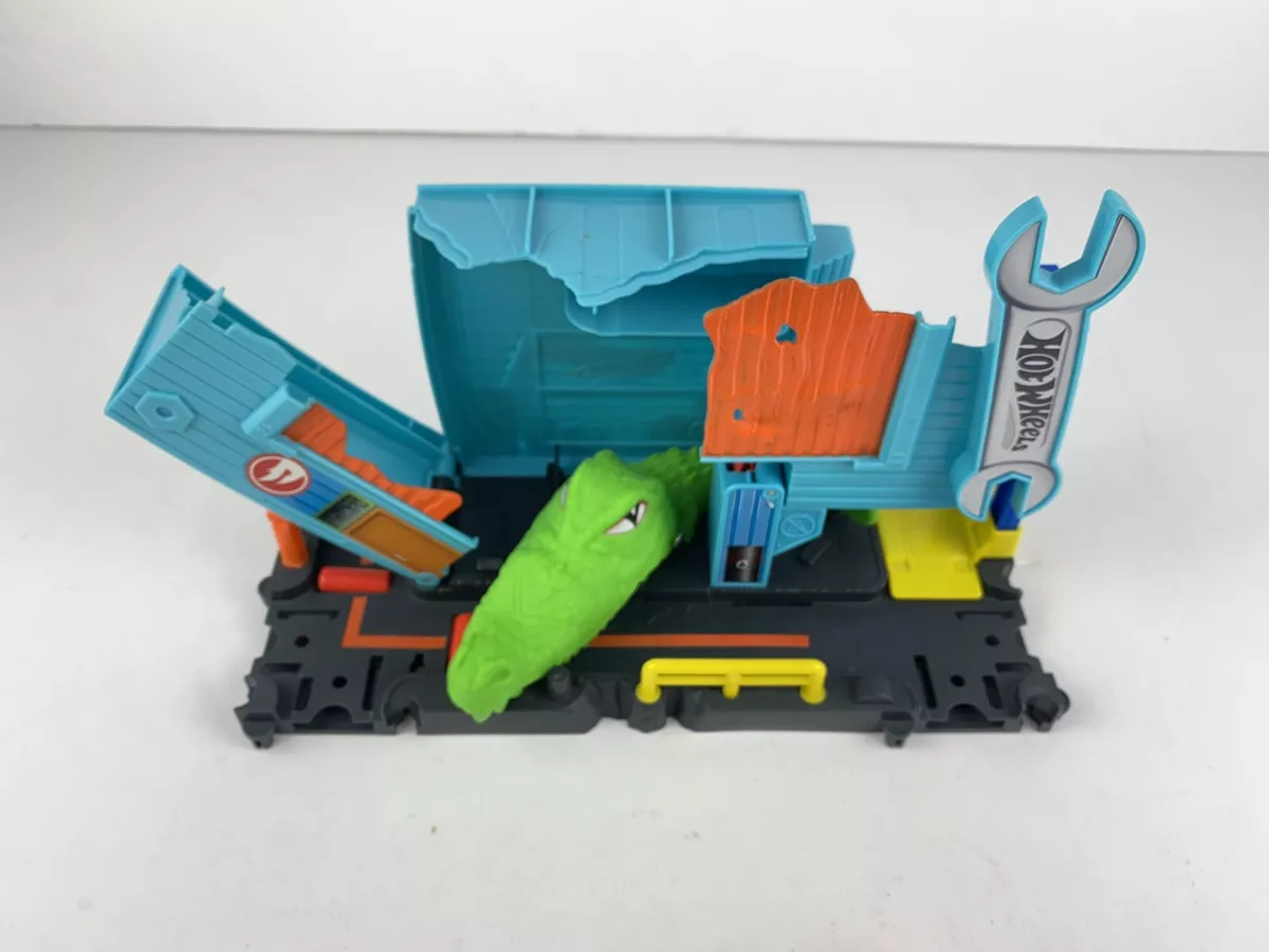 Gator garage hot wheels sales