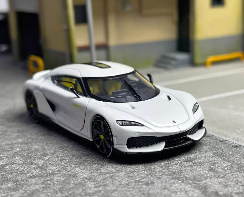 HKM 1:64 White Gemera Super Racing Sports Model Diecast Metal Car