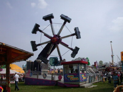 Foto 6x4 May Day Fair - Top Star (3) Cambridge\/TL4658 The plane of rota c2008