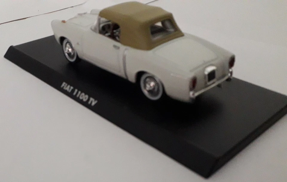 Modellino auto Starline 1:43 FIAT 1100 TV come nuovo senza scatola - Immagine 3 di 4