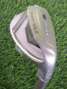 New Cleveland Women's Smart Sole Full Face 50* Gap Wedge, Recoil Dart 50 Ladies