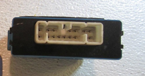 DOOR CONTROL COMPUTER RELAY FUSE UNIT BLUE BOX ECM PANEL 90 91 92 93 CELICA GT - Picture 2 of 3