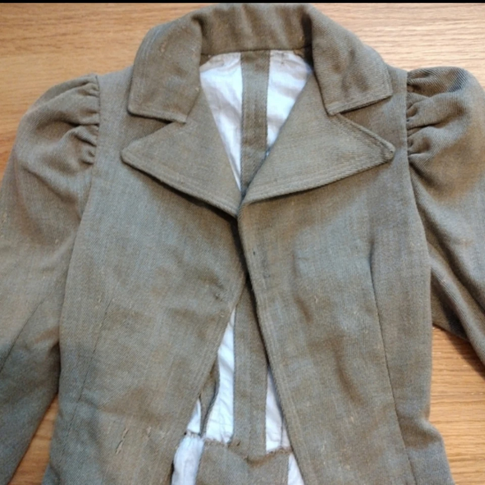 Antiguo Abrigo Victoriano Eduardiano Cintura Blazer Chaqueta Bolero Tostado Talla Pequeña Años 1890 Foto 2 de 4
