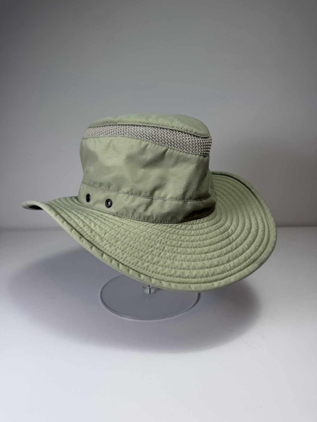 The Airflow Tilley Hat LTM5 Khaki Tan Green Vented Canvas Su