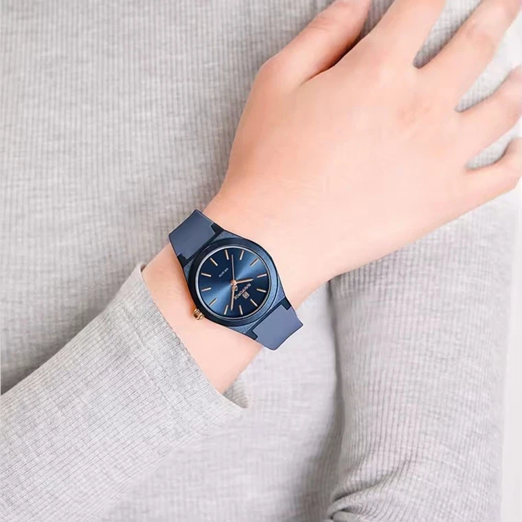 NAVIFORCE Women’s Fashion Quartz Watch – Sports Silicone Strap, Waterproof Ladie - Image 3 of 4