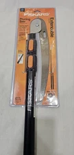 FISKARS 9462 03-018386r5 Tree Pruner Pole Saw extends 8 FT
