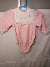Carter's Vintage Baby Girl One Piece Pink With Embroidered Flowers Size NB
