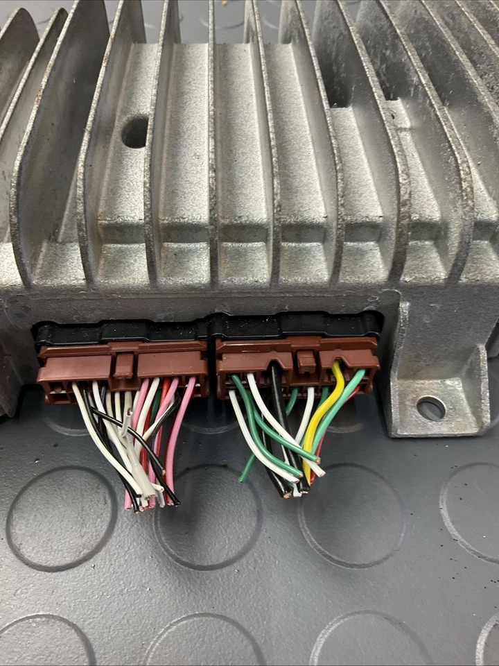 AMPLIFICADOR SISTEMA ENVOLVENTE ESTÉREO AUDIO RADIO AMPLIFICADOR INFINITI JX35 QX60 13-20 OEM Foto 4 de 4