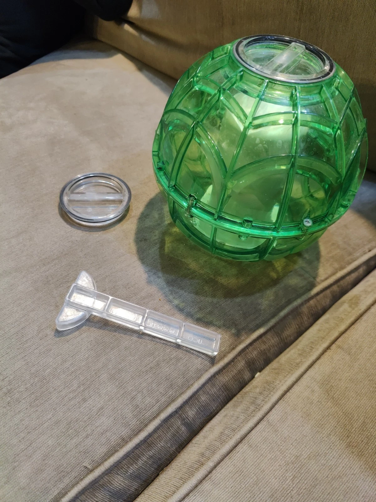 The Original Ice Cream Revolution Ball Play And Freeze Ice Cream Maker - Green