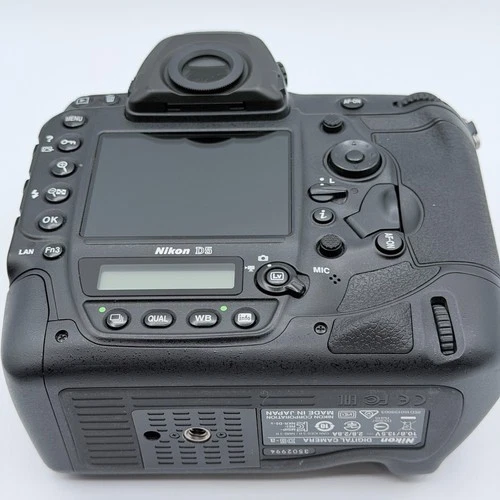 RARE FIND 4K SHOTS NIKON D5 Digital Camera 20.8MP DSLR Camera Body Dual XQD D5-a image 15