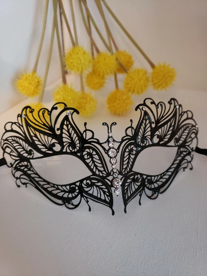 Women's Black Metal Venetian Masquerade Mask - ADJUSTABLE NWOT - Image 2 of 4