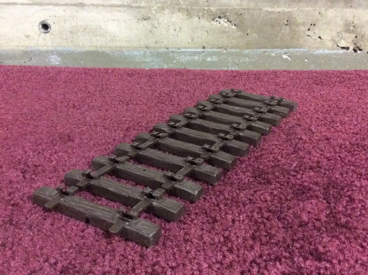 LGB 1000 3 FLEX TRACK 300MM FLEX 1 PIECE G SCALE eBay