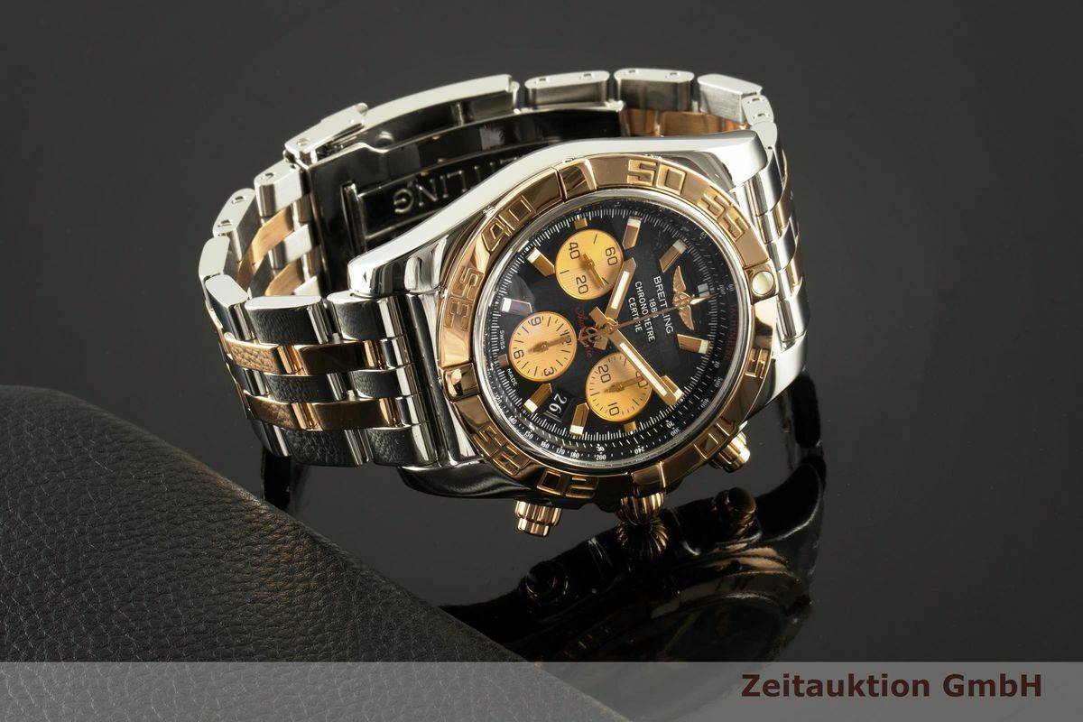 breitling cb0110