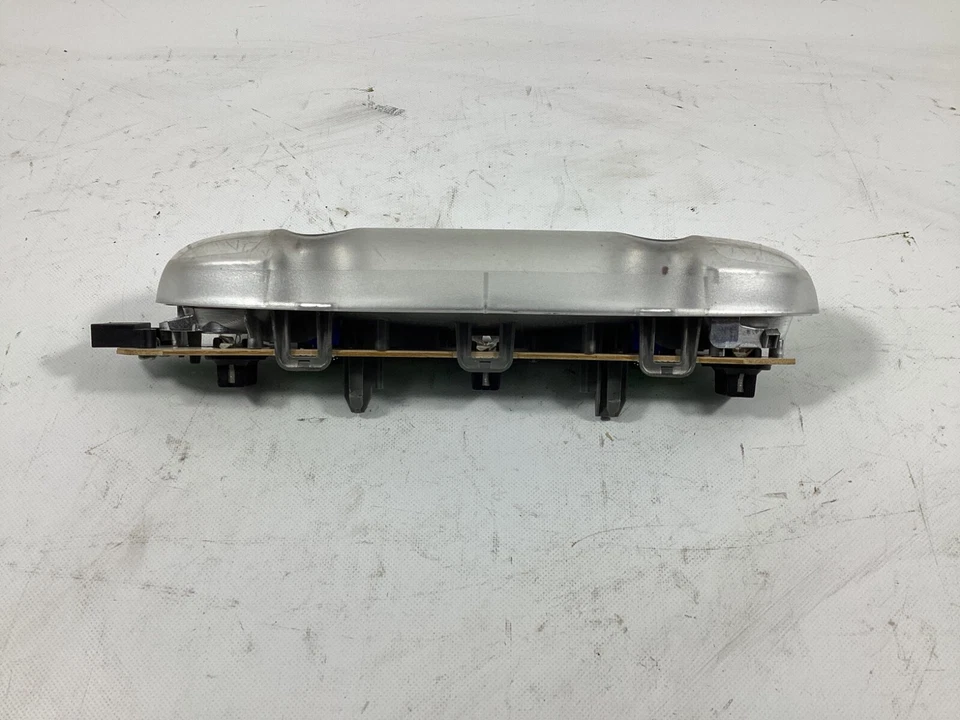 Lámpara de luz de lectura con cúpula superior Mini Cooper 2011-2013 9219142 OEM. Foto 2 de 4