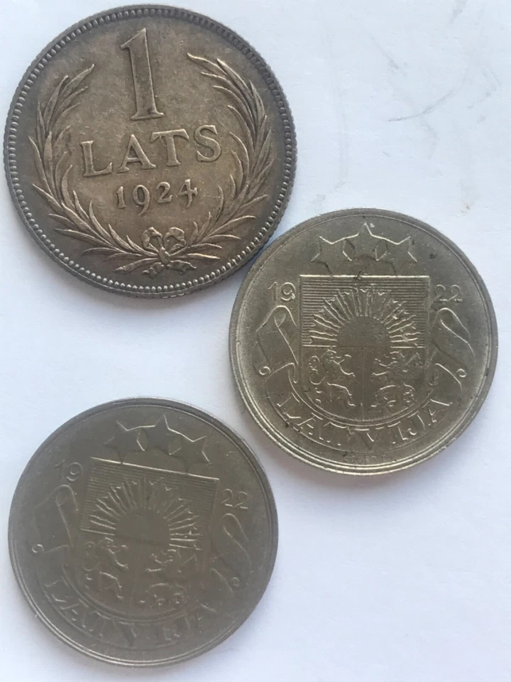 1 lats 1924 2x20 santunu 1922 original 3 Latvian coins - Image 2 of 4