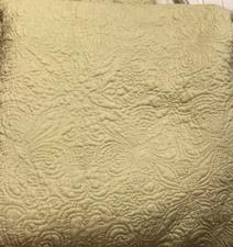 Zara Home  Matelasse King Floral Coverlet Bedspread