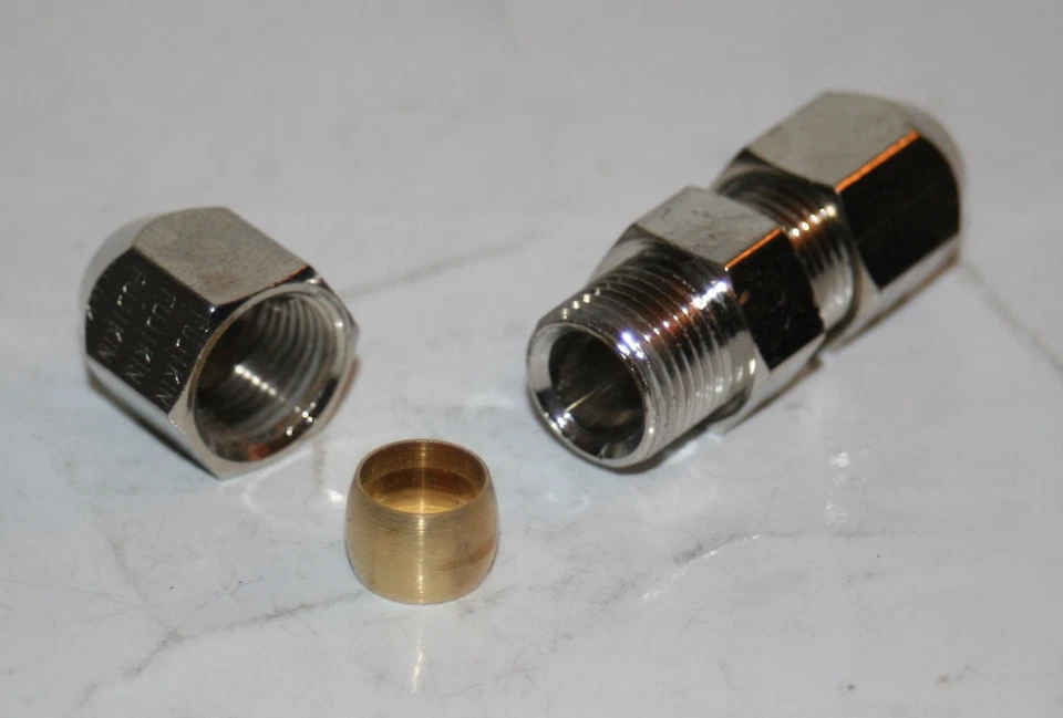 5/16" (.33") OD Tube Compression Union Fitting Nickel/Brass Fujikin RF-8-R - Image 2 of 3