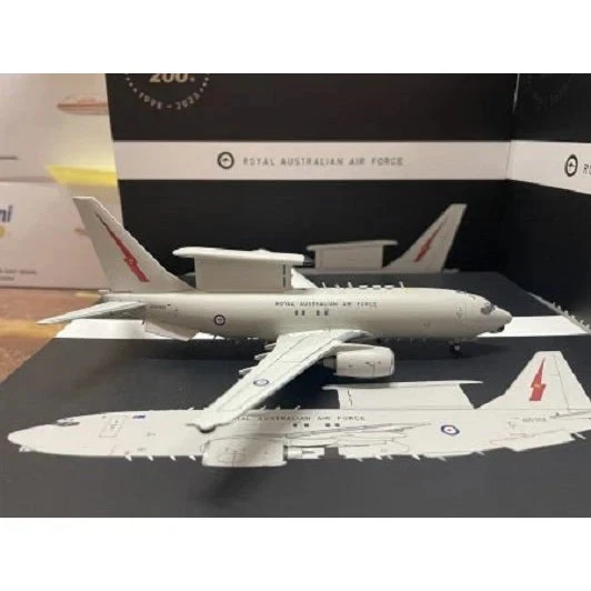 Gemini Jets 1/200 RAAF E-7A Wedgetail A30-002 Diecast Aircraft Model - Image 2 of 3