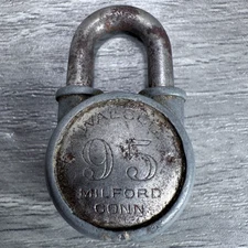 Vintage Small Lock Walsco No. 95 Milford Conn Tiny 1.25" - Missing Key