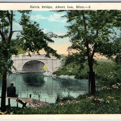 c1930s Albert Lea, MN Hatch Bridge Postcard River Dock Flowers Rest Figure A26