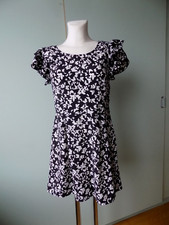 Vero Moda Kleid Sommerkleid schwarz weiß Schmetterlinge Gr. S 36