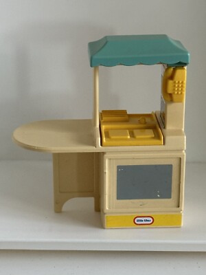 Vintage Little Tikes Miniature Plastic Kitchen Dollhouse UK