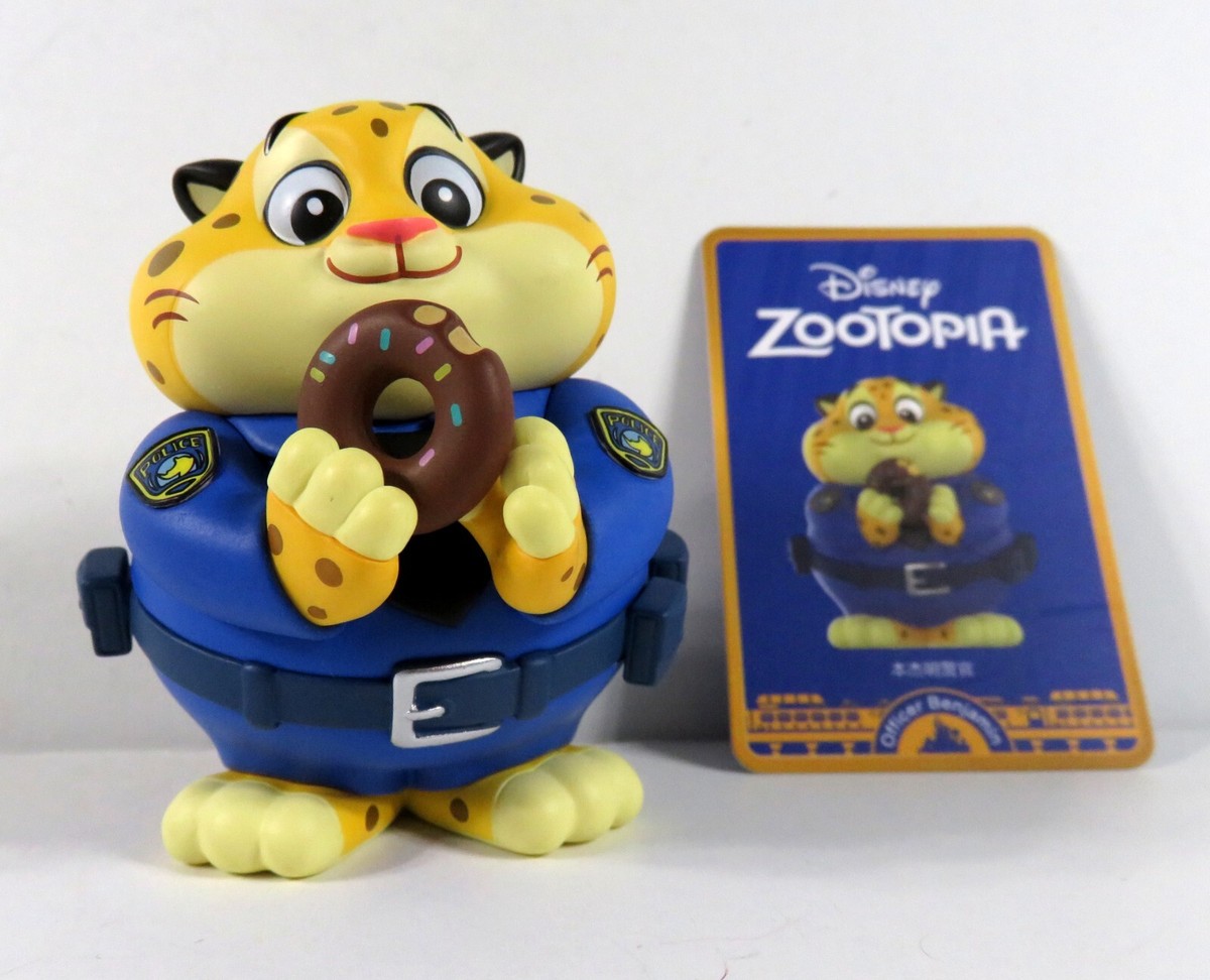 Pop Mart Disney Zootopia Mini Figure Officer Benjamin Clawhauser