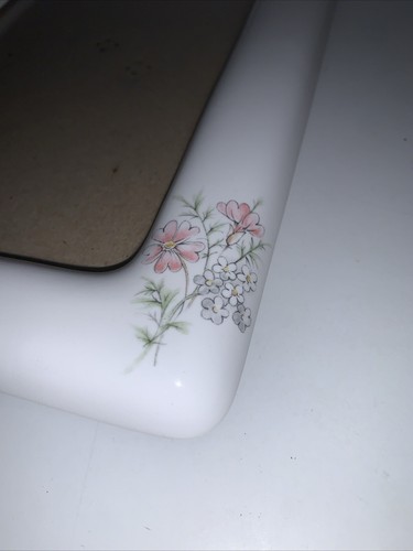 Vintage 1980’s Ceramic Picture Frame Pink White Florals Cottage Granny Core - Picture 6 of 16