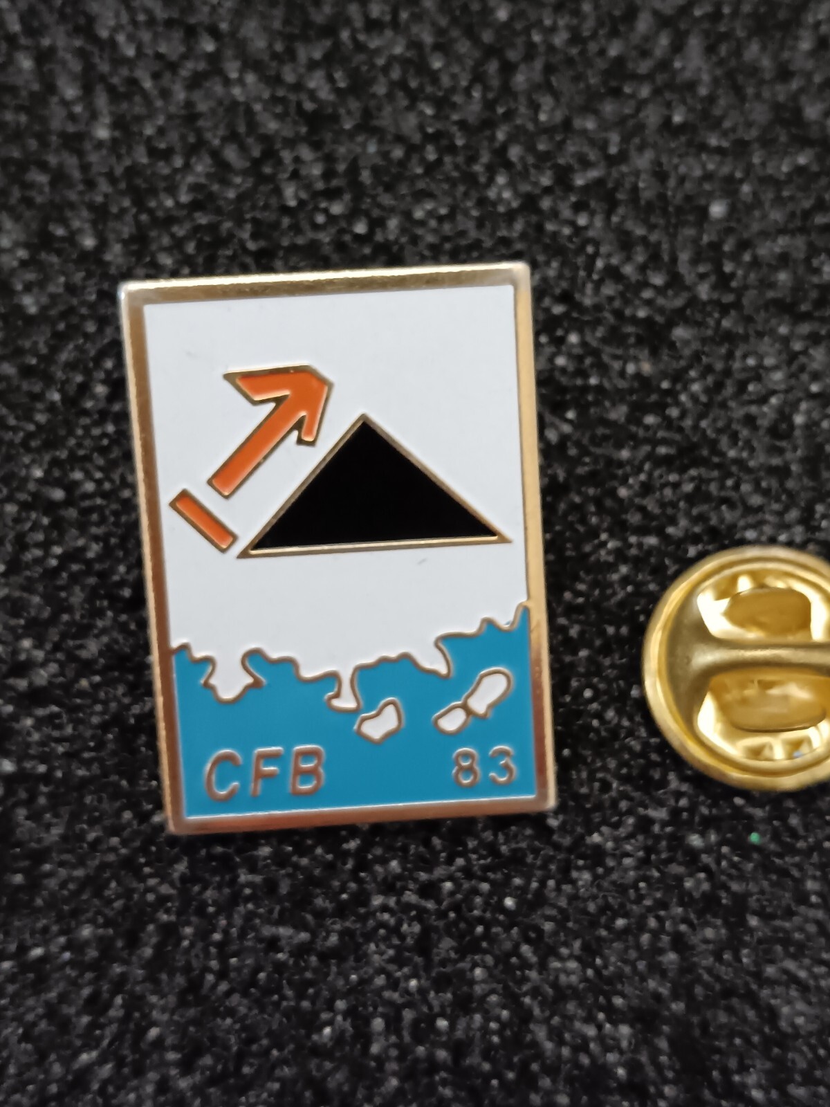 Picture 1 of 3