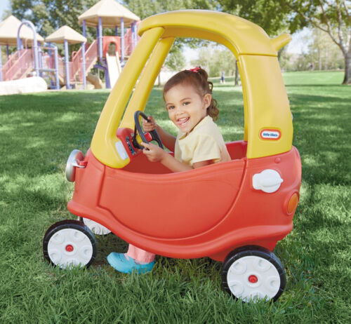 Little Tikes Cozy Coupe Ride On Car Sounds Toddler Toy Classic Red Yellow - Picture 3 of 9