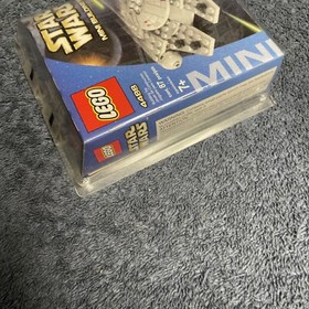 LEGO STAR WARS 4488 Millennium Falcon New Sealed