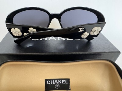 Chanel Camellia Black Sunglasses Vintage, authentic with