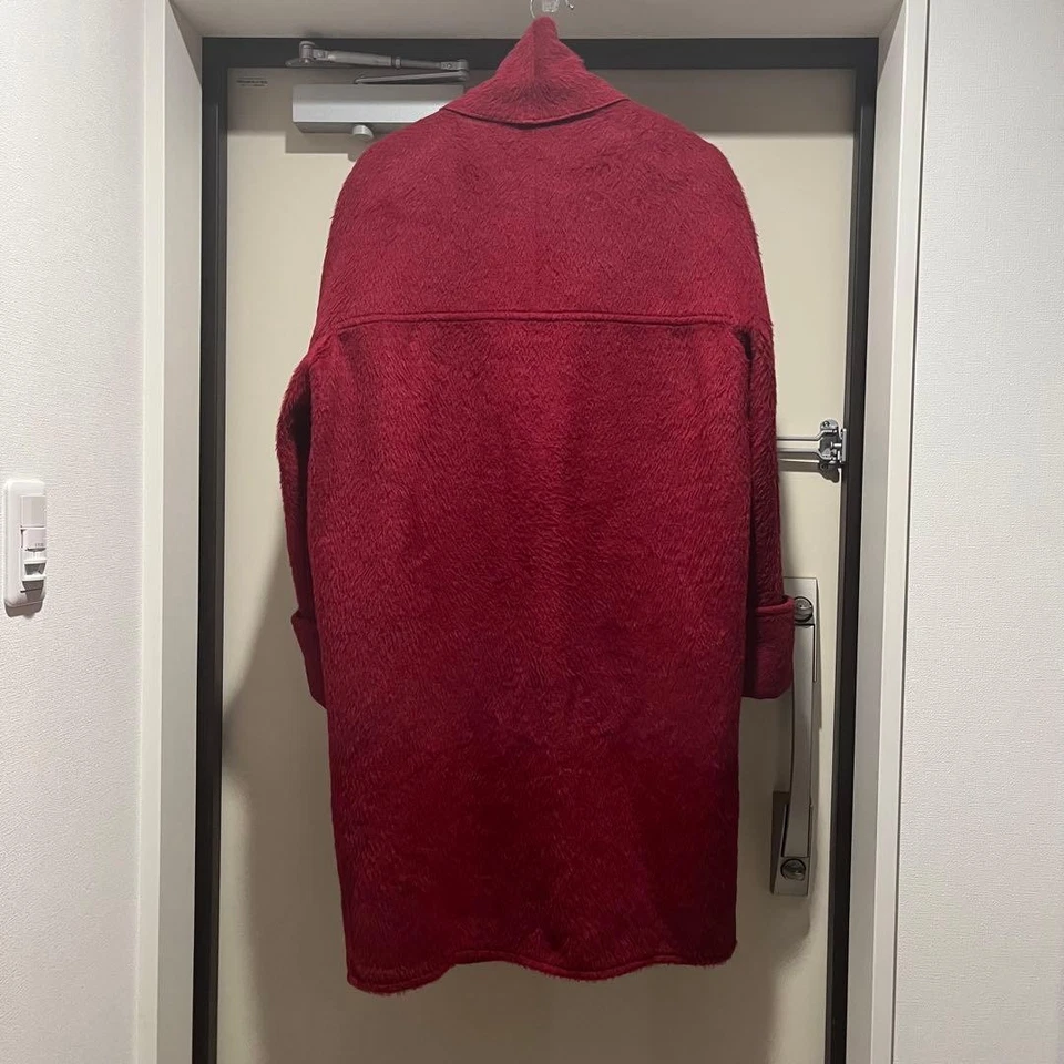 ABRIGO LAZO FENDI USADO BUENO Foto 4 de 4