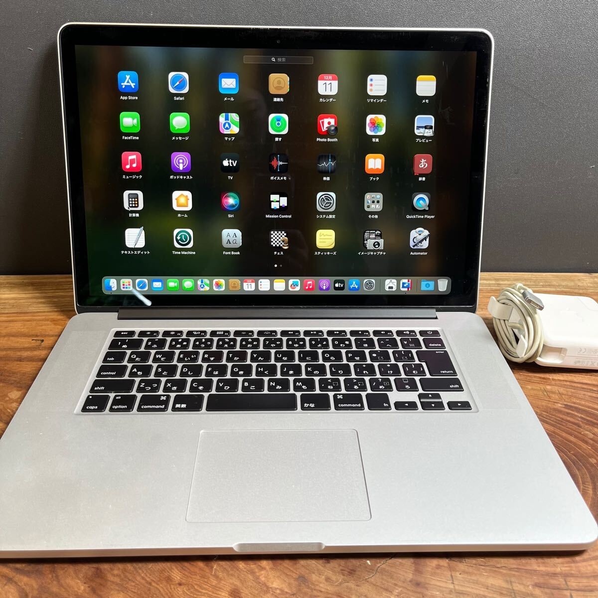 MacBook Pro 2015 15インチ 16gb/512gb i7 US Apple MacBook Pro 15 RETINA INTEL QUAD CORE i7 16GB RAM