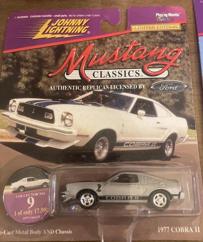 Johnny Lightning Grande Lote de Mustangs 12 Total Novo em Caixas - Imagem 4 de 4