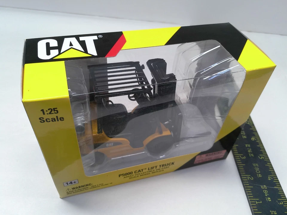 1:25 CAT P5000 Lift Truck Forklift Caterpillar by Norscot #55223 - NEW Old Stock - Image 2 of 4