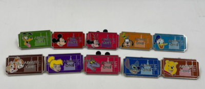 ディズニーピン　チケット　admit one キャスト　海外ピン Disney World 50th Anniversary Admit One Ticket Complete Trading