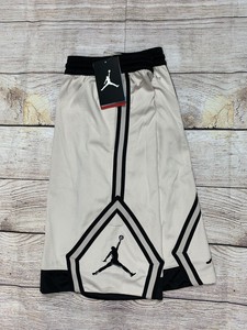 jordan authentic triangle shorts